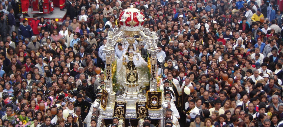Virgen del Carmen de la Legua