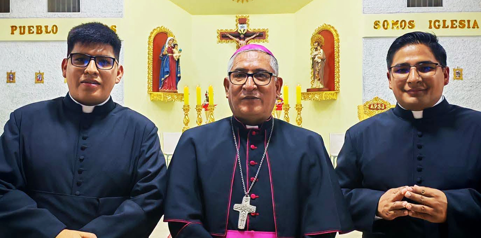 Dos seminaristas de los APSJ recibieron ministerios de lectorado y acolitado