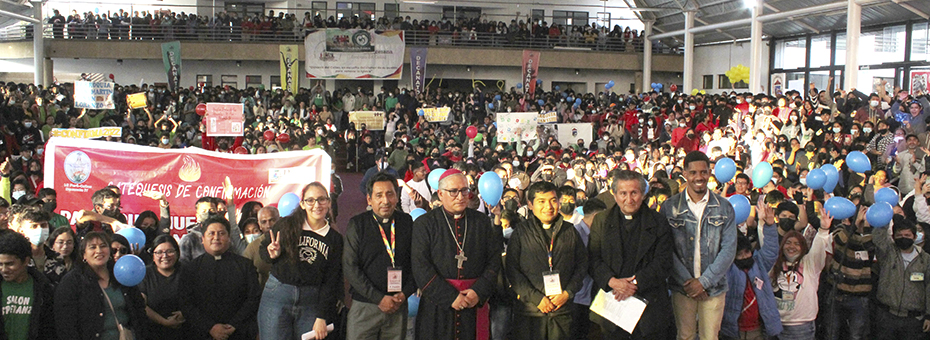 Encuentro de jóvenes confirmandos de la diócesis del Callao