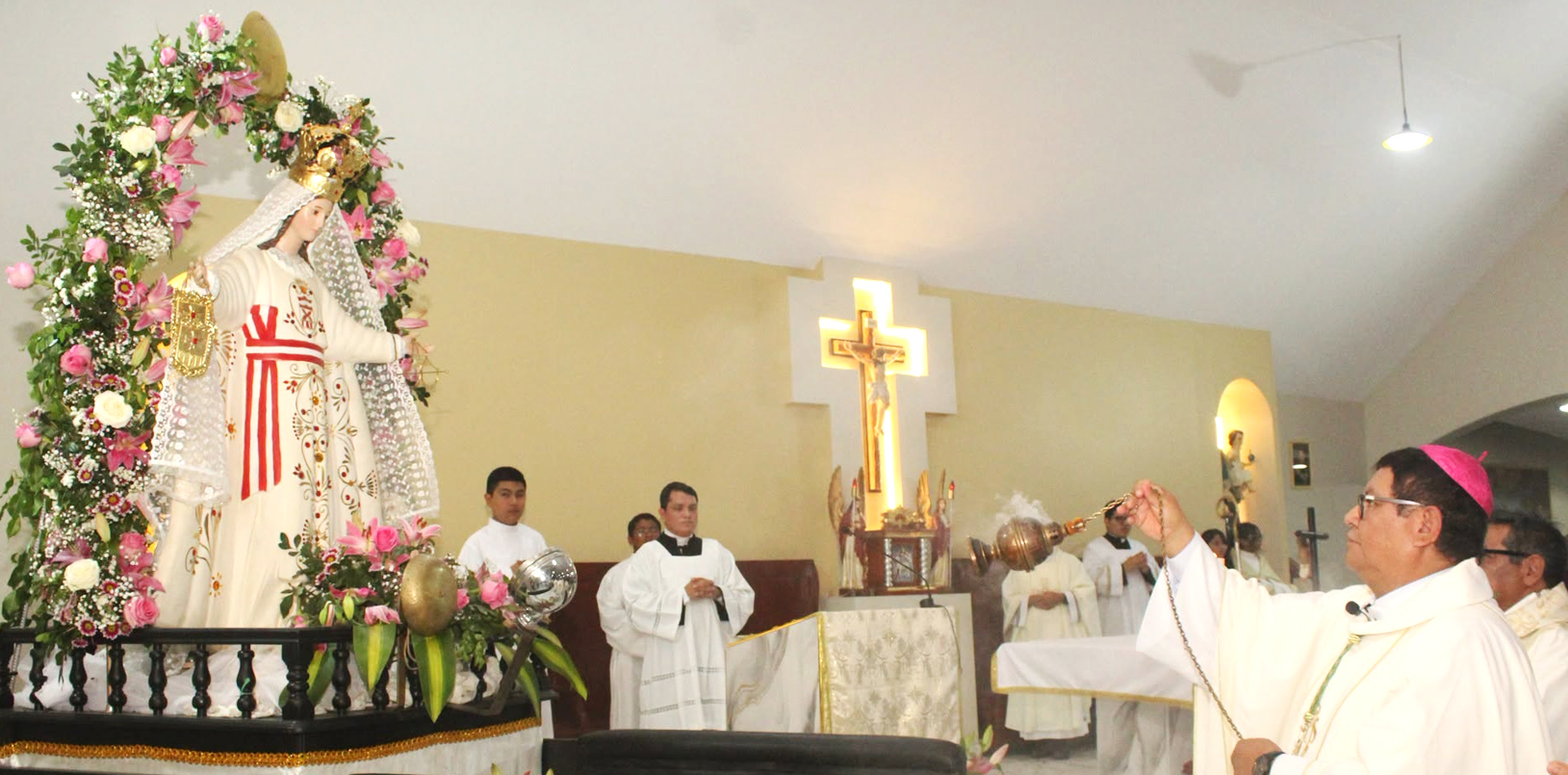 Parroquia Nuestra Señora de las Mercedes celebró a su patrona con Misa y procesión en Mi Perú