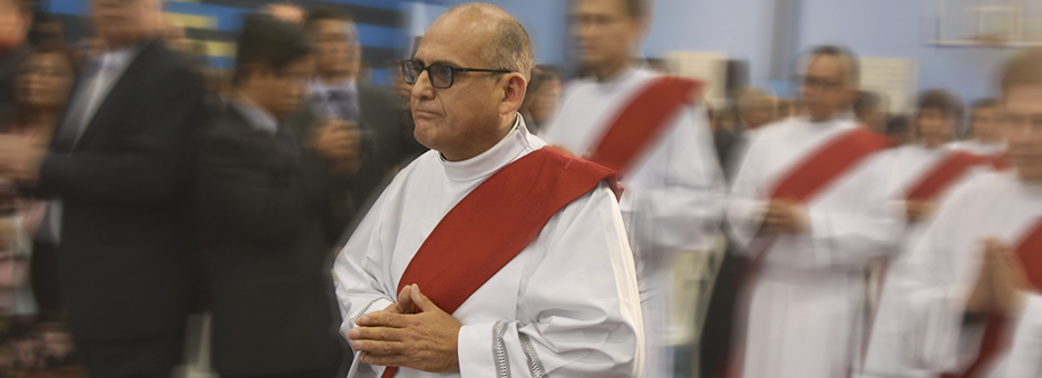 Padre Abraham Figueroa: “Dios elige a quién menos piensas”