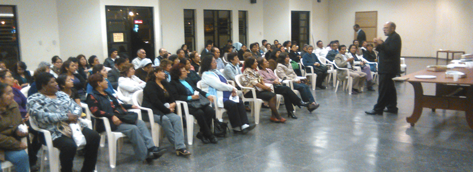 Obispo del Callao se reunió con los miembros de Cáritas y Pastoral de la Esperanza