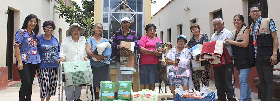 Caritas Callao asiste a niños y adultos mayores  chalacos