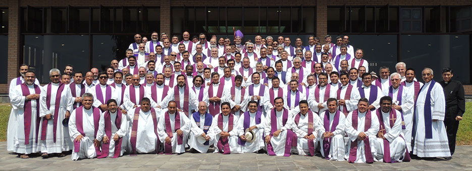 120 sacerdotes del Callao participaron en Ejercicios Espirituales