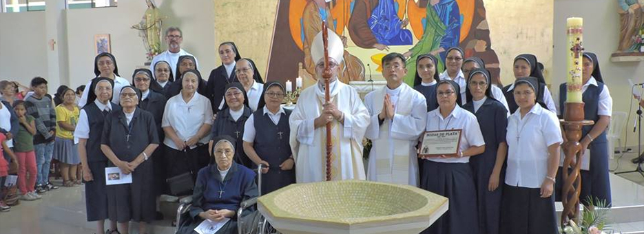 El Centro Nanette de las Religiosas de San José de Cluny celebran Bodas de Plata