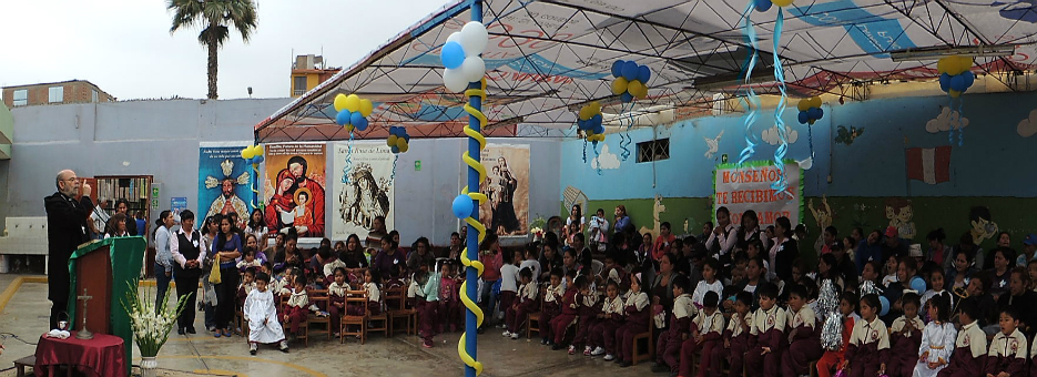 Obispo del Callao inauguró ludoteca en colegio parroquial “Santa Ana”