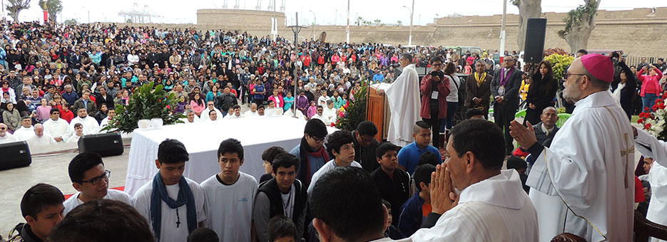 Fieles celebraron el Día de la Diócesis y del joven chalaco