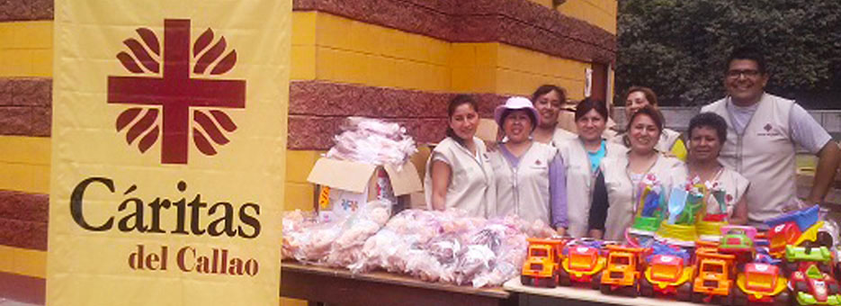 Más de 2 mil niños de Pachacútec recibieron regalos de Cáritas Callao