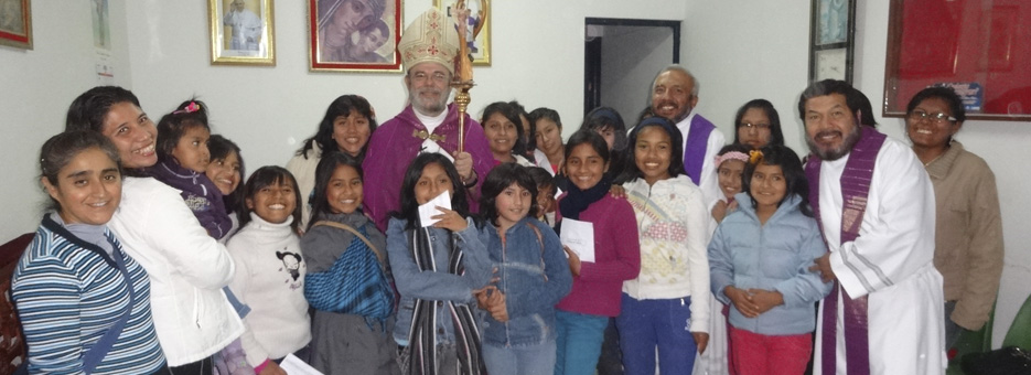 Esta navidad colabora con las niñas del Hogar “Emmanuel” 