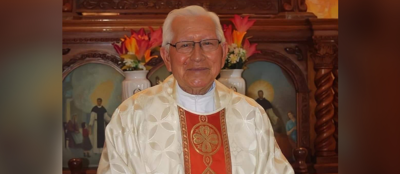 Padre Florencio Salazar fue llamado a la Casa del Padre