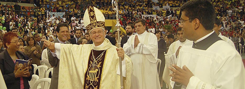 Chalacos celebraran misa por el año de fallecimiento de Mons. Miguel Irizar