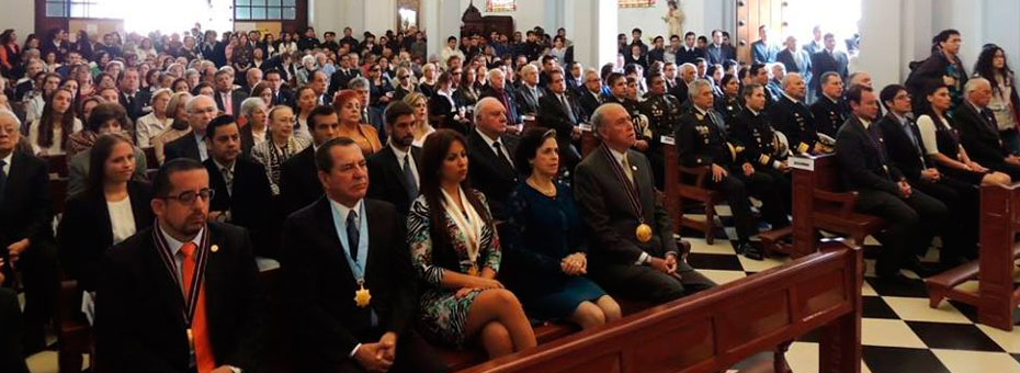 Obispo del Callao presidió Misa Te Deum por aniversario del distrito de La Punta