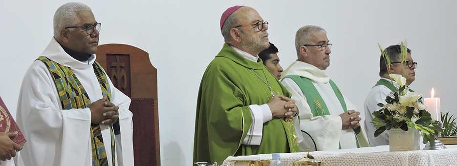 Obispo del Callao presidió Eucaristía en la Parroquia 