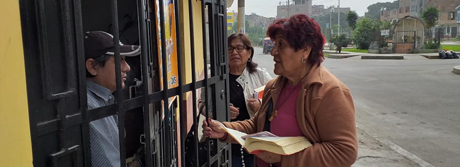 II Operación Contacto del año en Parroquia Santa Mónica