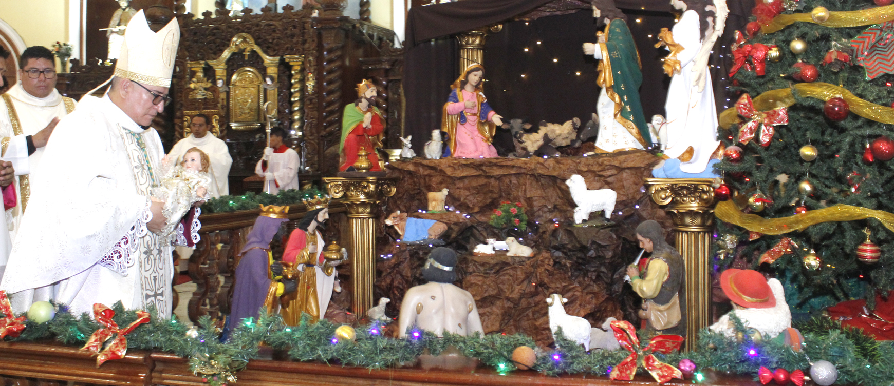 Obispo del Callao presidió la Misa de Noche buena de Navidad
