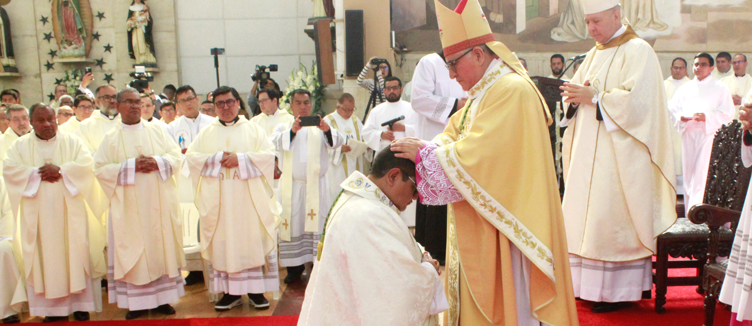 Ordenación Episcopal de Mons. Miguel Ángel Contreras