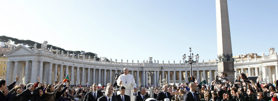 Iglesia somos todos, no solo el clero y el Vaticano, recuerda el Papa Francisco 