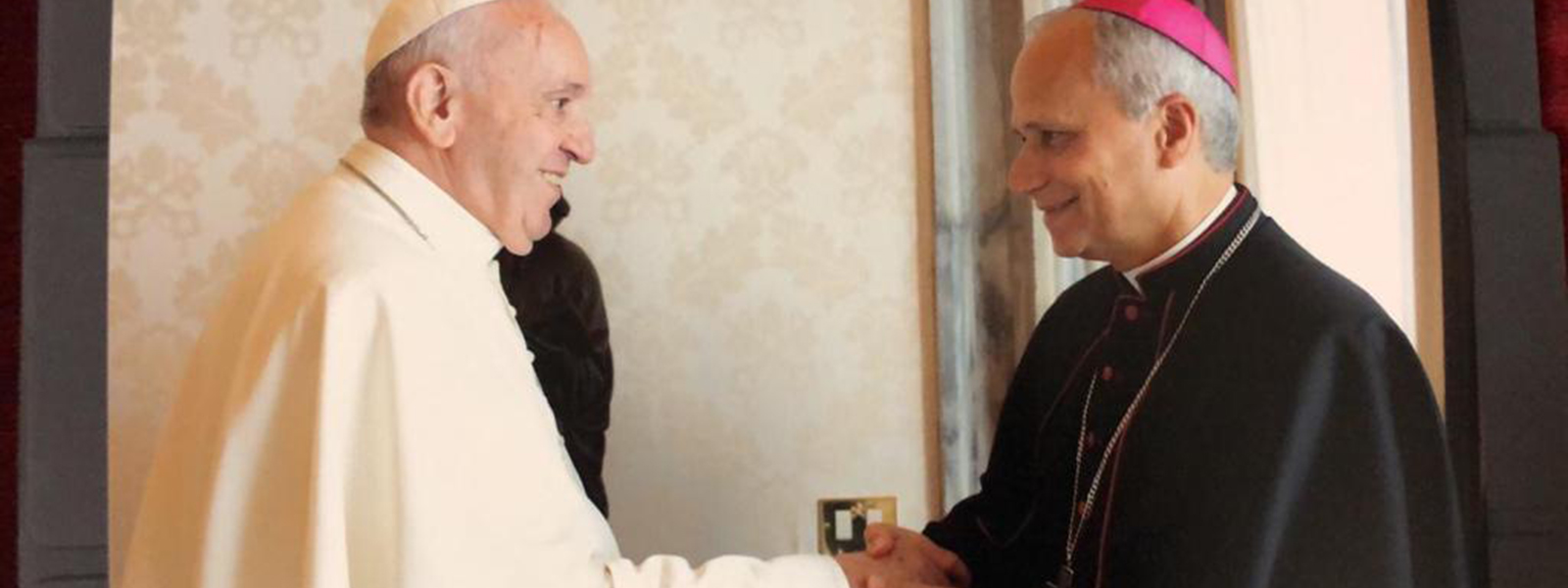 Mons. Robert Prevost: “Hacer de la Iglesia la casa y escuela de comunión”