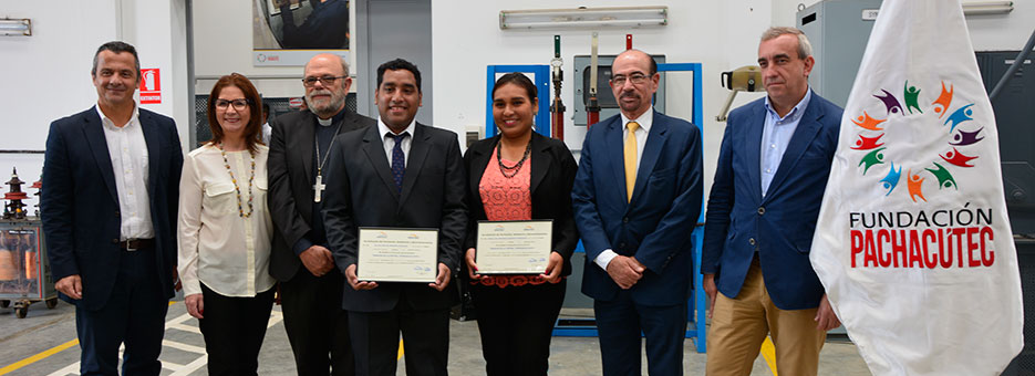 Alumnos de la Fundación “Pachacútec” reciben reconocimiento por pasantía en España