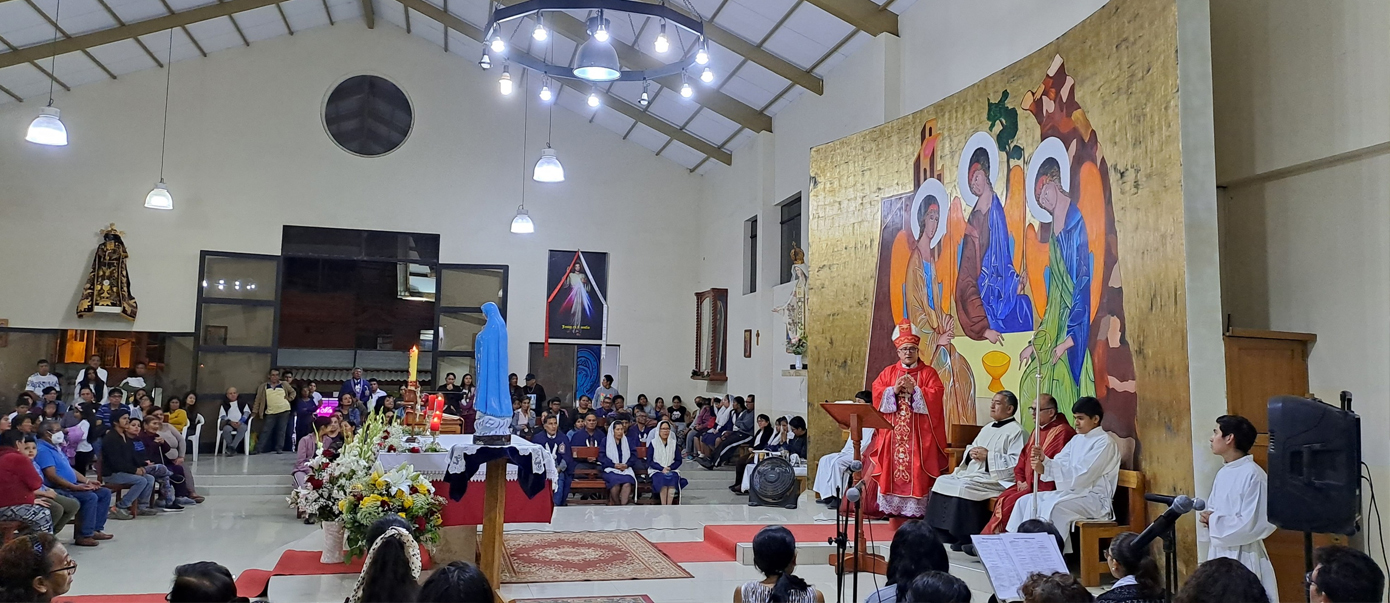 Obispo del Callao presidió solemnidad de Pentecostés en “Mi Perú”