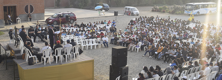 Jóvenes chalacos participaron del Pregón de Adviento
