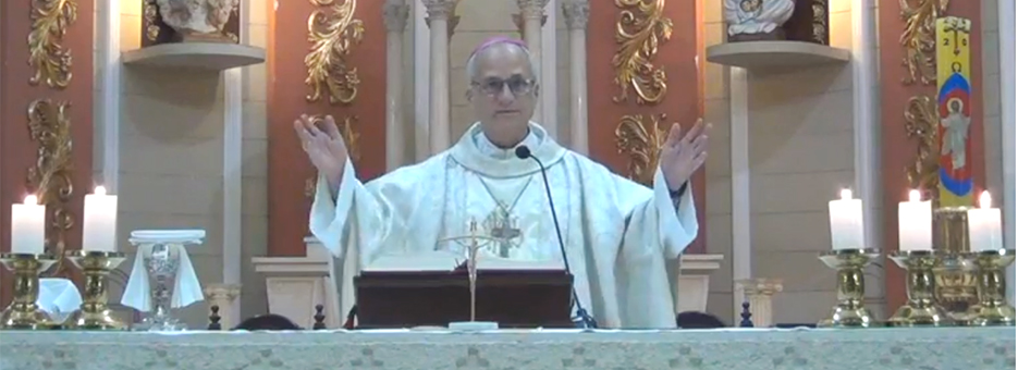 Mons. Robert Prevost: “María es un ejemplo de cómo una madre ama a su hijo”