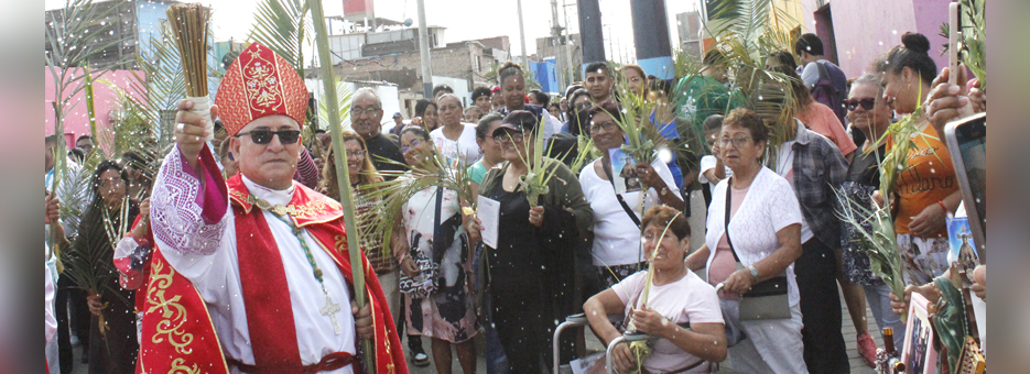 Obispo del Callao dio inicio a la Semana Santa con el Domingo de Ramos