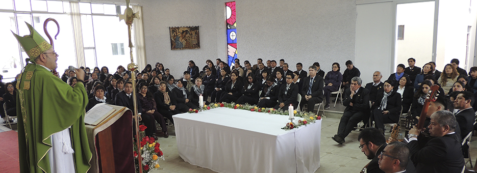 Obispo del Callao preside Misa de Clausura de Retiro de Profesores 