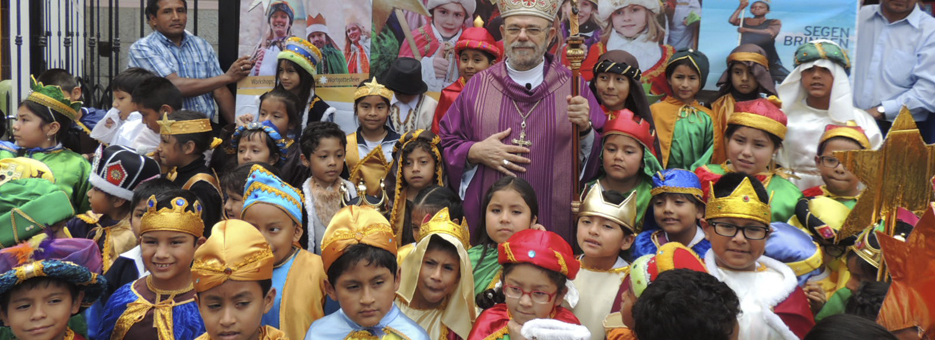 Pequeños Reyes Magos visitaron casas del Callao