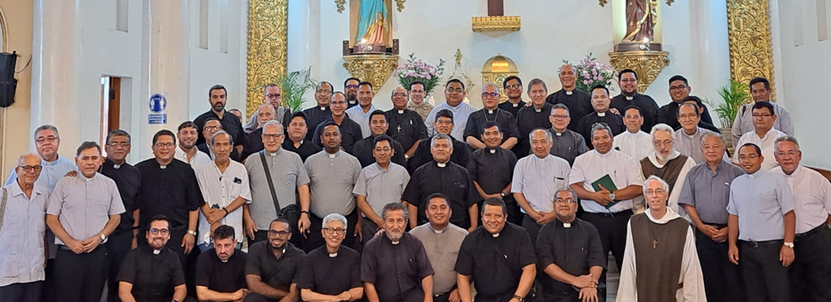 Encuentro de formación y oración del clero del Callao