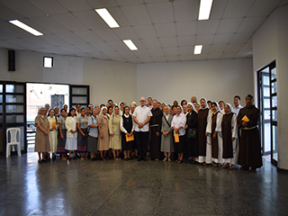 Encuentro de Religiosos (as)