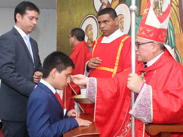 Sacramento de la Confirmación P. San Francisco Javier 07.07.23