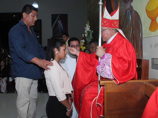 Confirmación en la Parroquia 