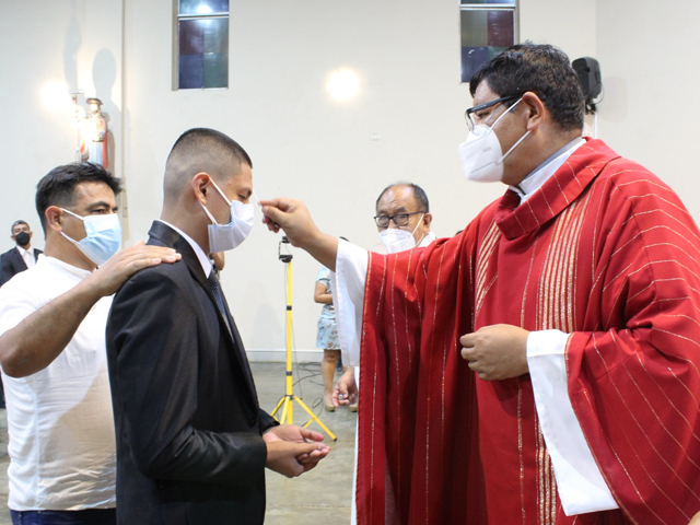 Confirmación Parroquia Santiago Apóstol 28.02.22