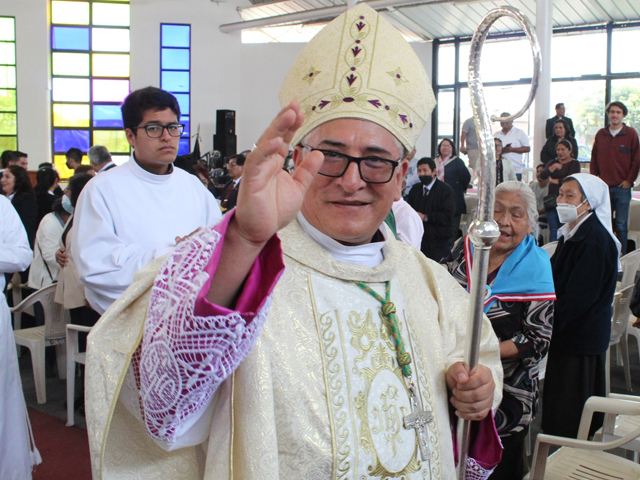 Cumpleaños de Mons. Luis Alberto Barrera 16.11.22