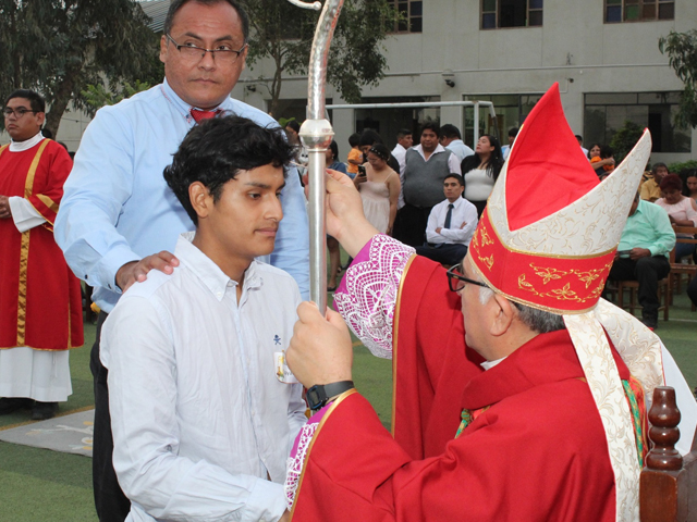 Confirmación Parroquia Virgen de Fátima (tercer grupo de fotos) 03.02.23