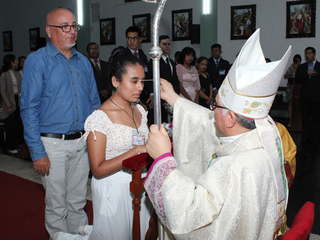 Confirmación Parroquia Resurrección de Cristo 12.02.23