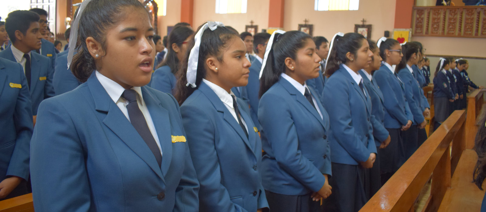 La Educación y Familia